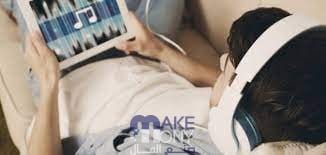 هل يجوز سماع الاغاني في رمضان