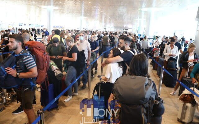 وش سالفة وليد المطيري في مطار دبي